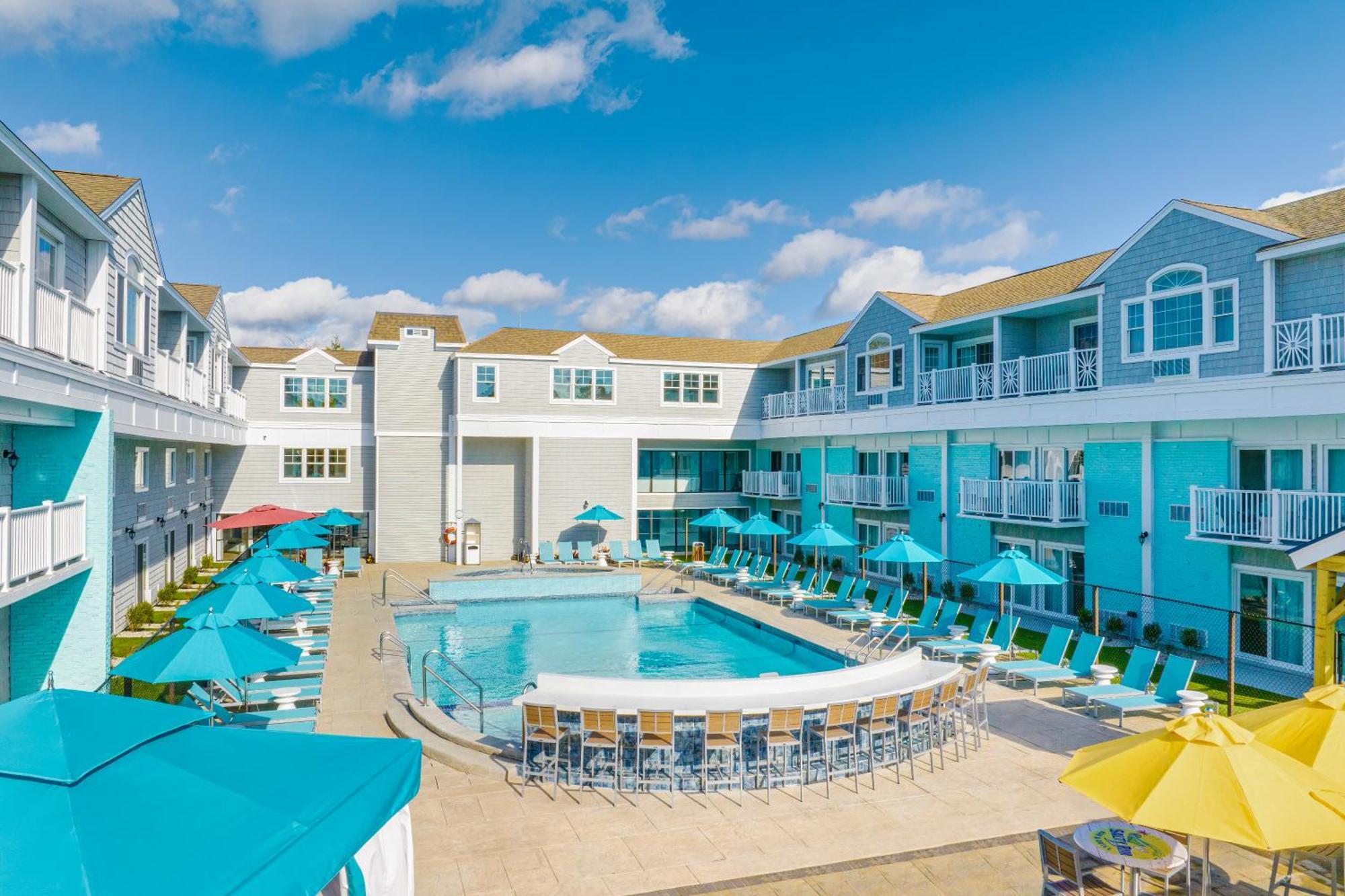 Margaritaville Resort Cape Cod Хианнис Экстерьер фото